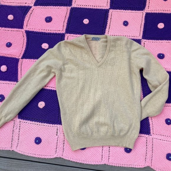 Vintage 70s wool sweater    | XS - S |oat meal  v neck beige cream Jaeger - Picture 1 of 5